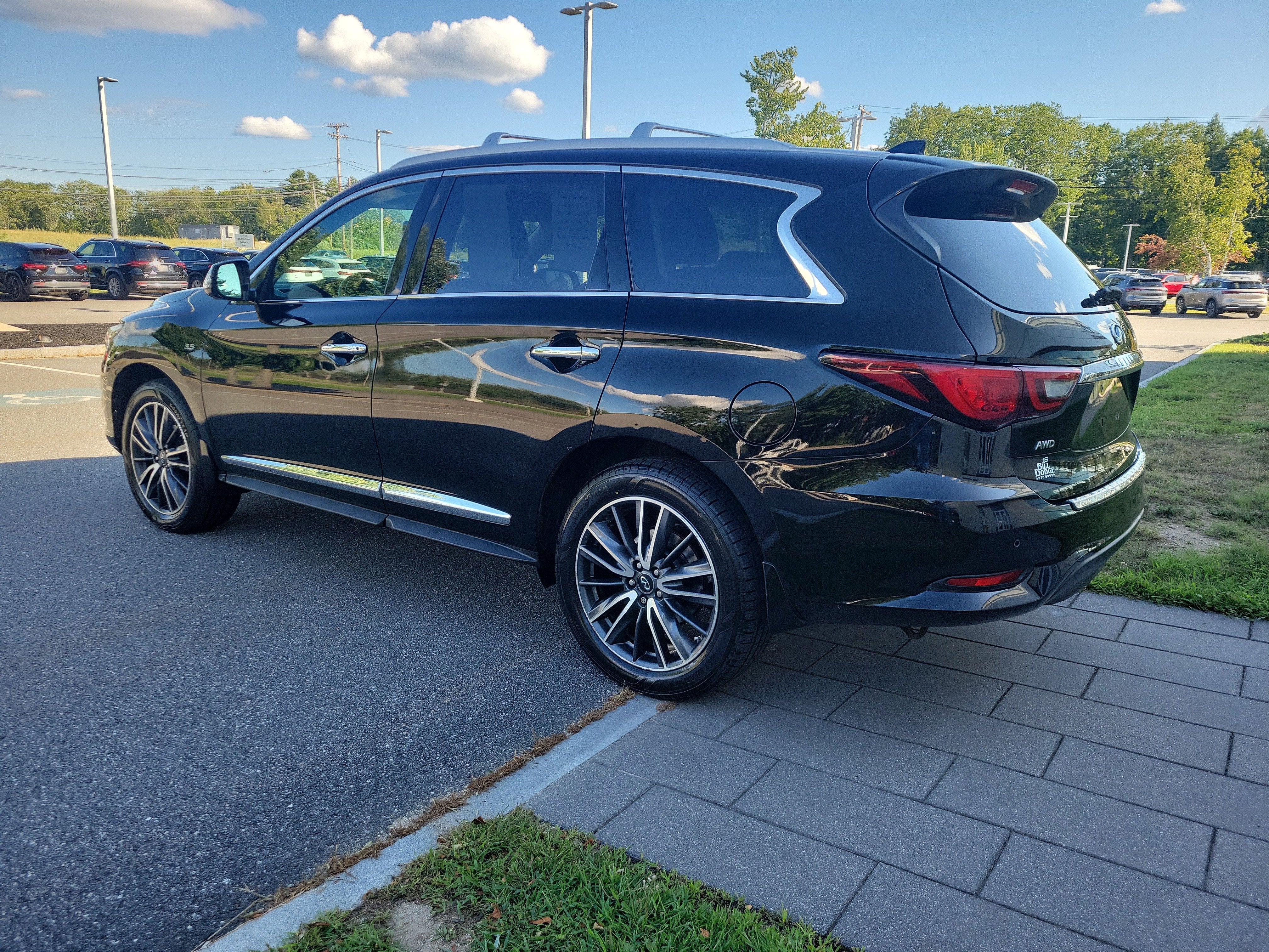 2019 INFINITI QX60 LUXE AWD