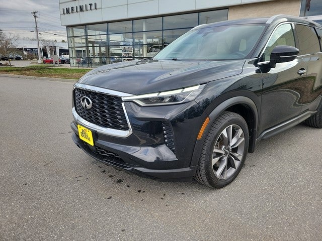 2023 INFINITI QX60 LUXE AWD
