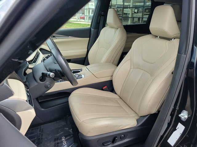 2023 INFINITI QX60 LUXE AWD
