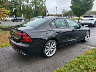 2021 Volvo S60 Momentum