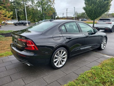 2021 Volvo S60 Momentum