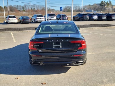 2021 Volvo S60 Momentum