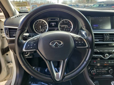 2019 INFINITI QX30 LUXE