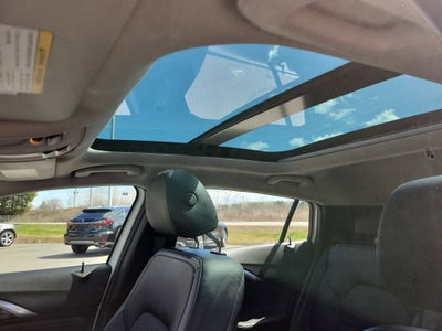 2019 INFINITI QX30 LUXE