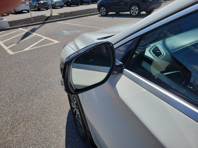 2019 INFINITI QX30 LUXE AWD