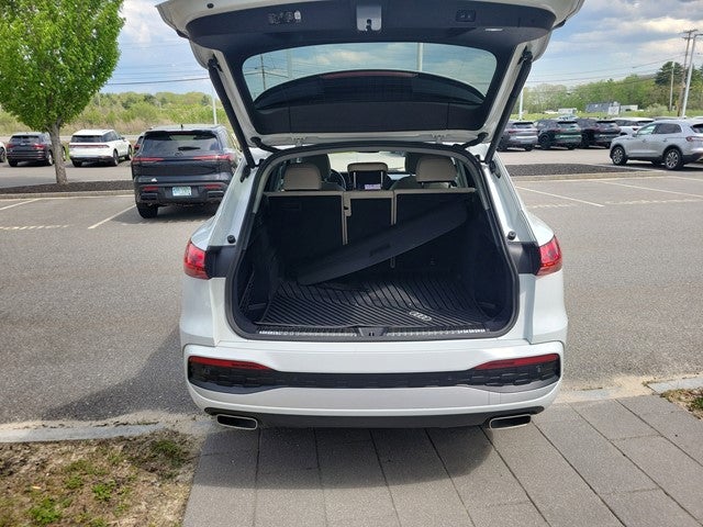 2025 Audi Q5 Premium