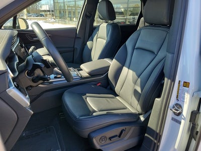 2025 Audi Q7 Premium