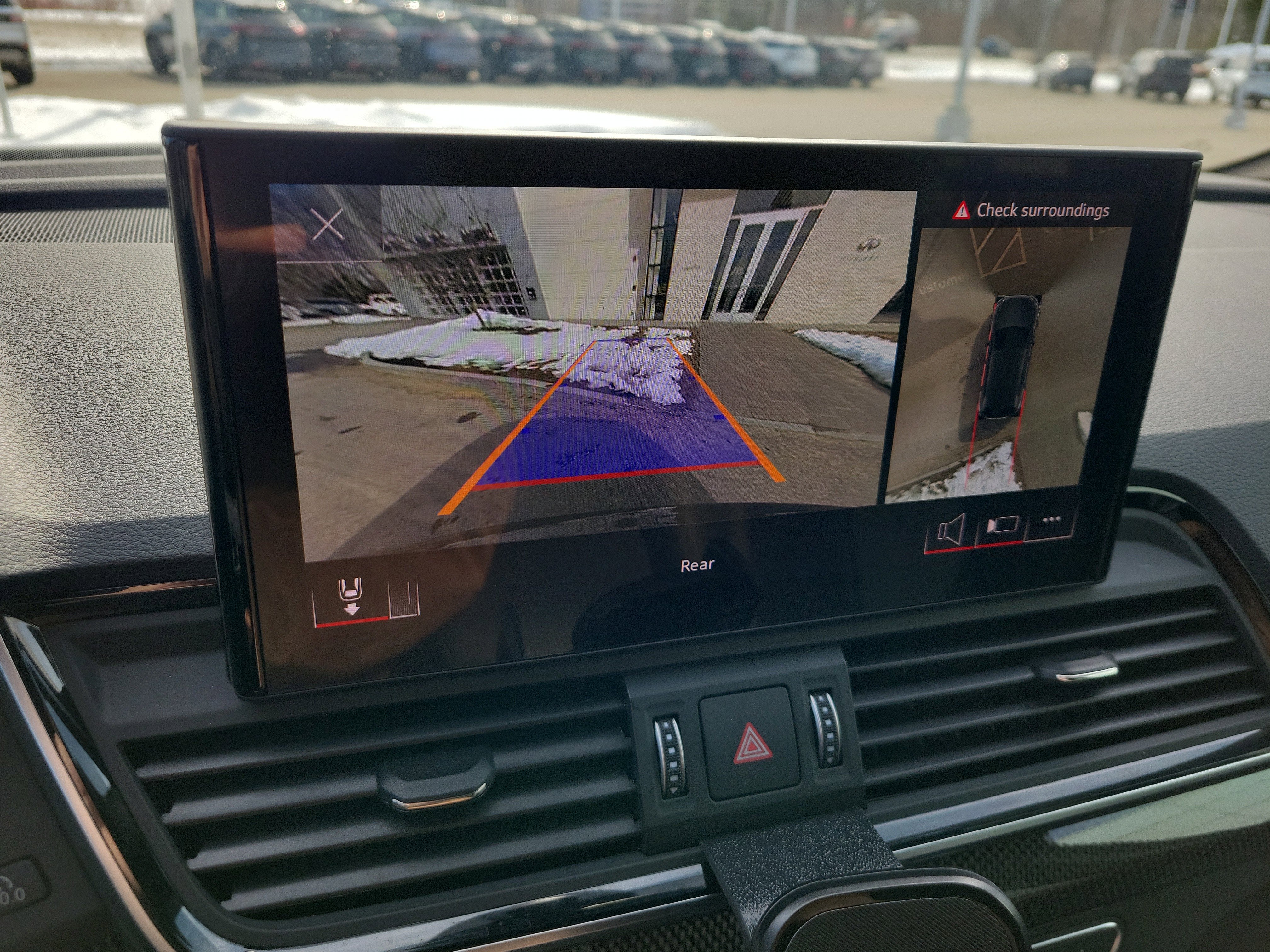 2025 Audi SQ5 Premium Plus