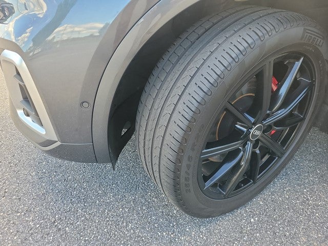 2023 Audi SQ5 Prestige