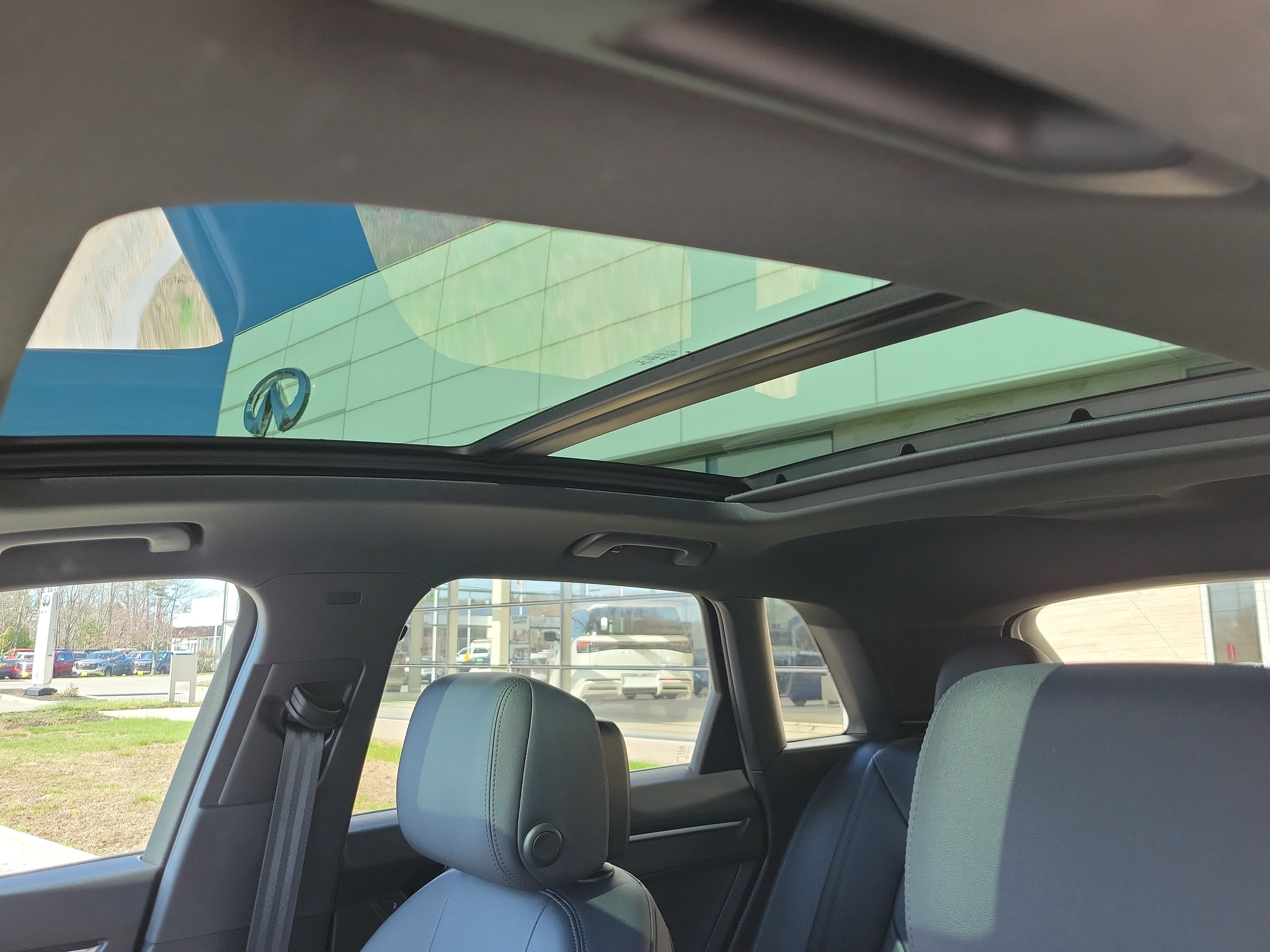 2022 Audi Q3 S line Premium