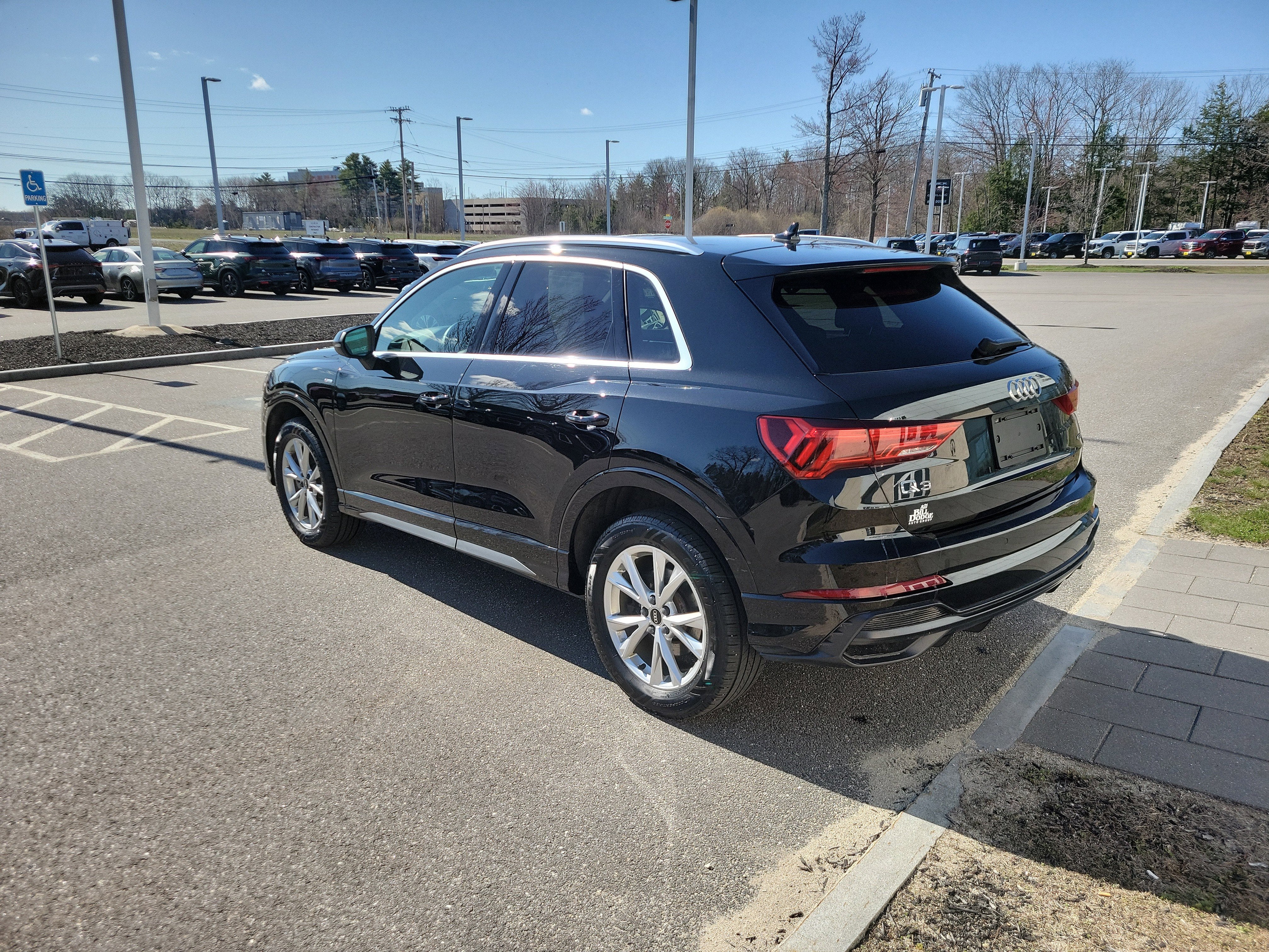 2022 Audi Q3 S line Premium