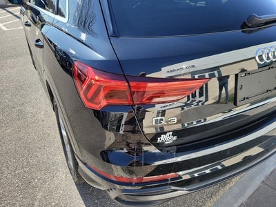 2022 Audi Q3 S line Premium
