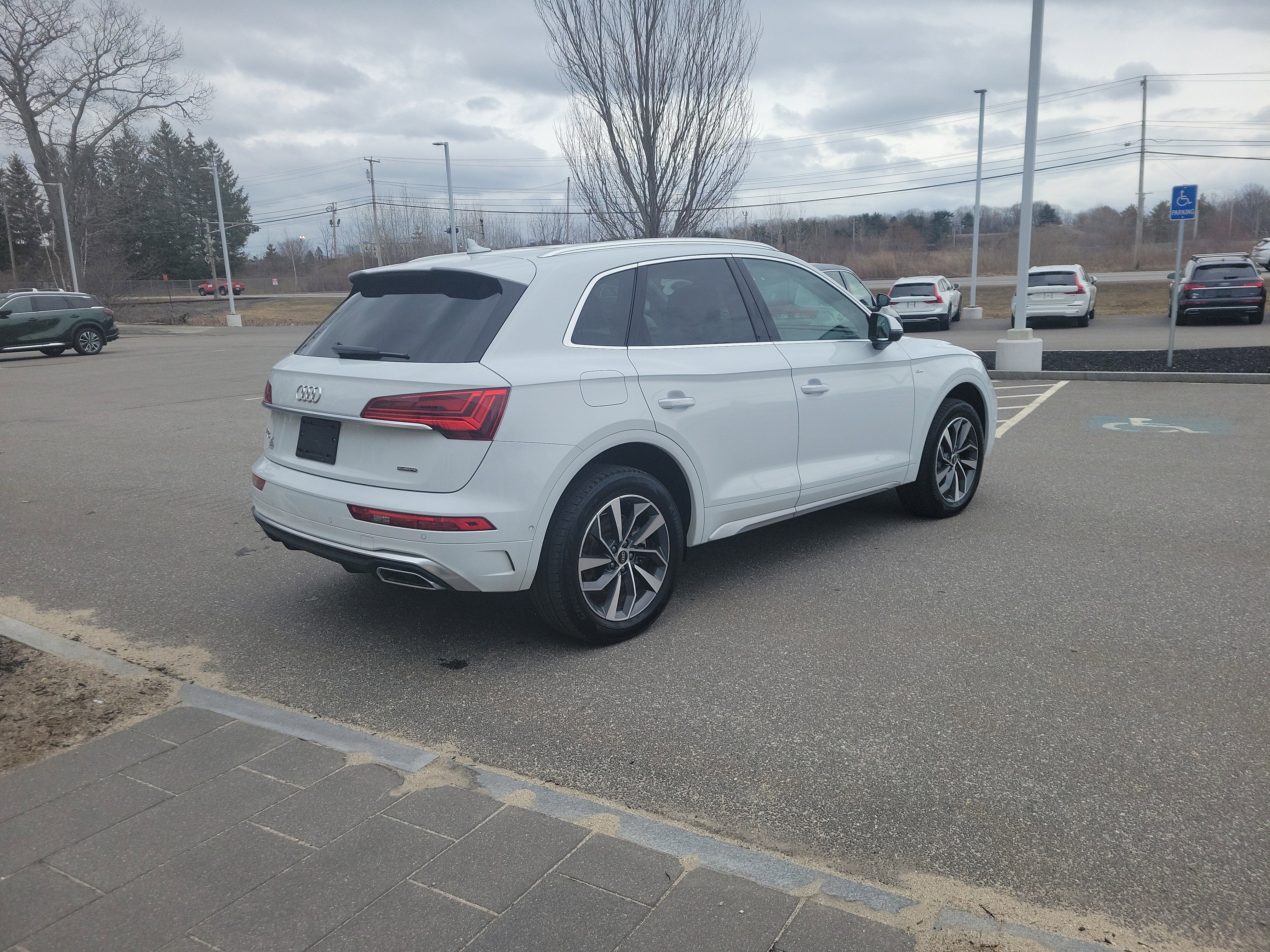 2024 Audi Q5 S line Prestige