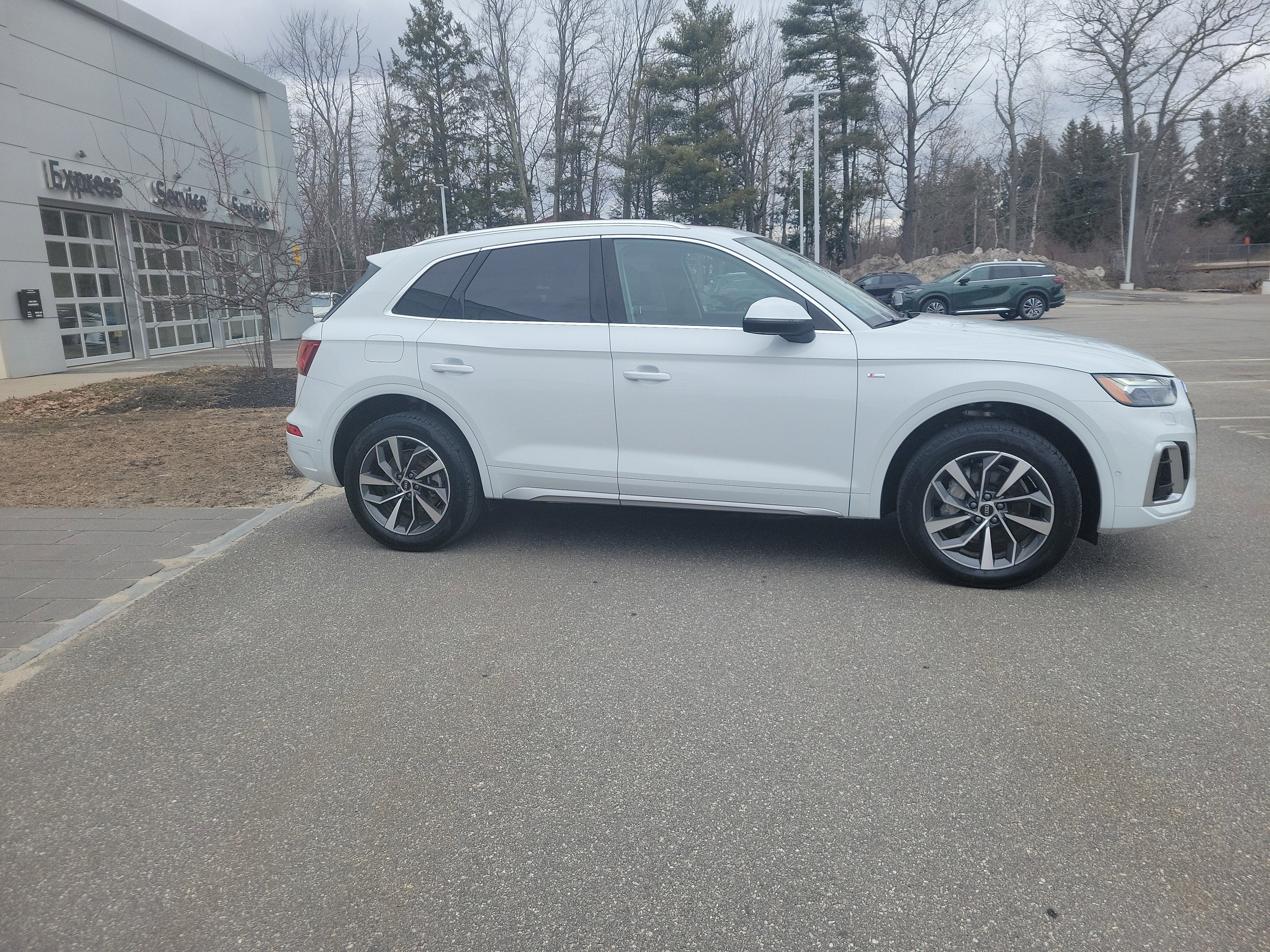 2024 Audi Q5 S line Prestige