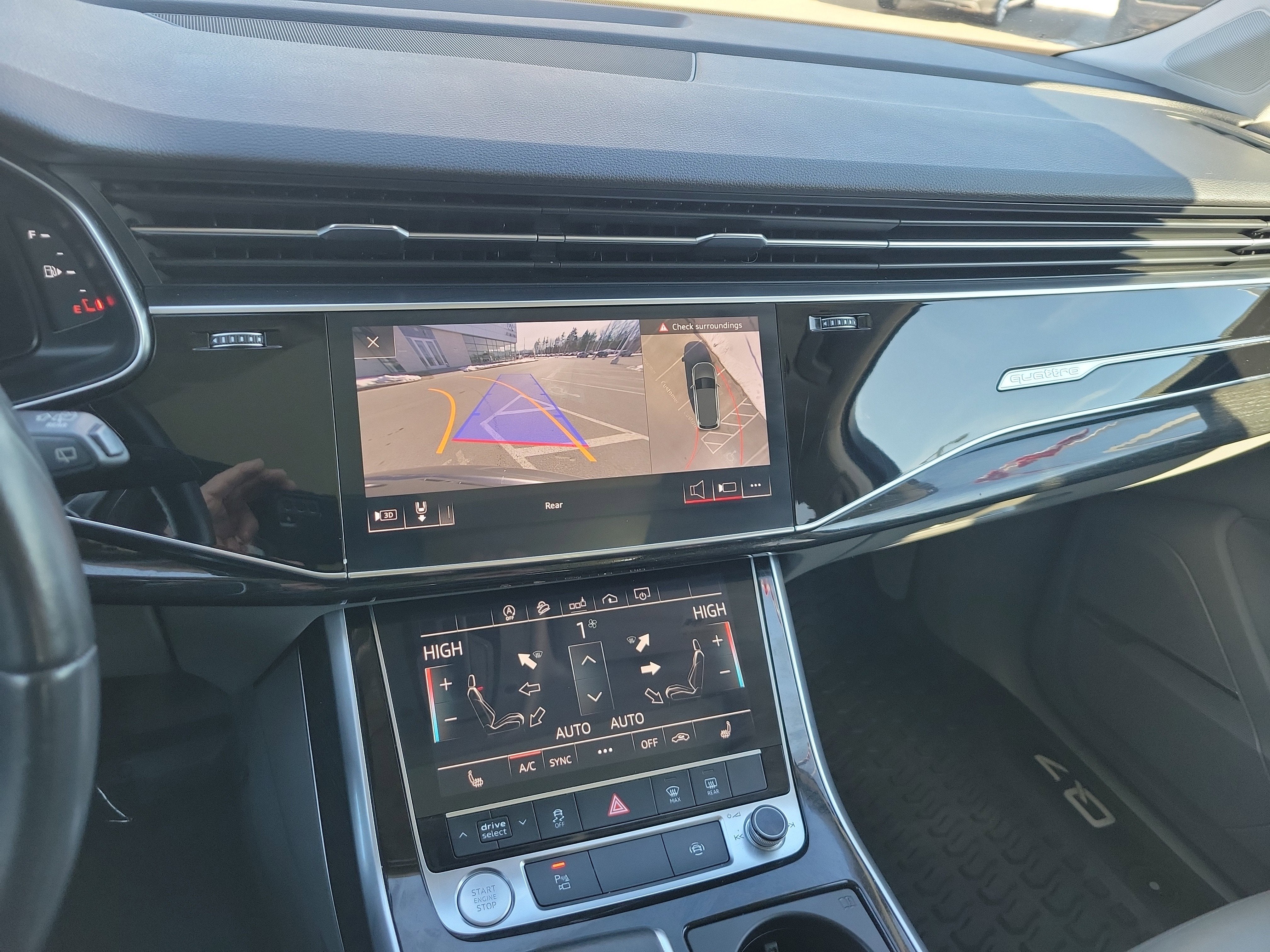 2020 Audi Q7 Premium Plus