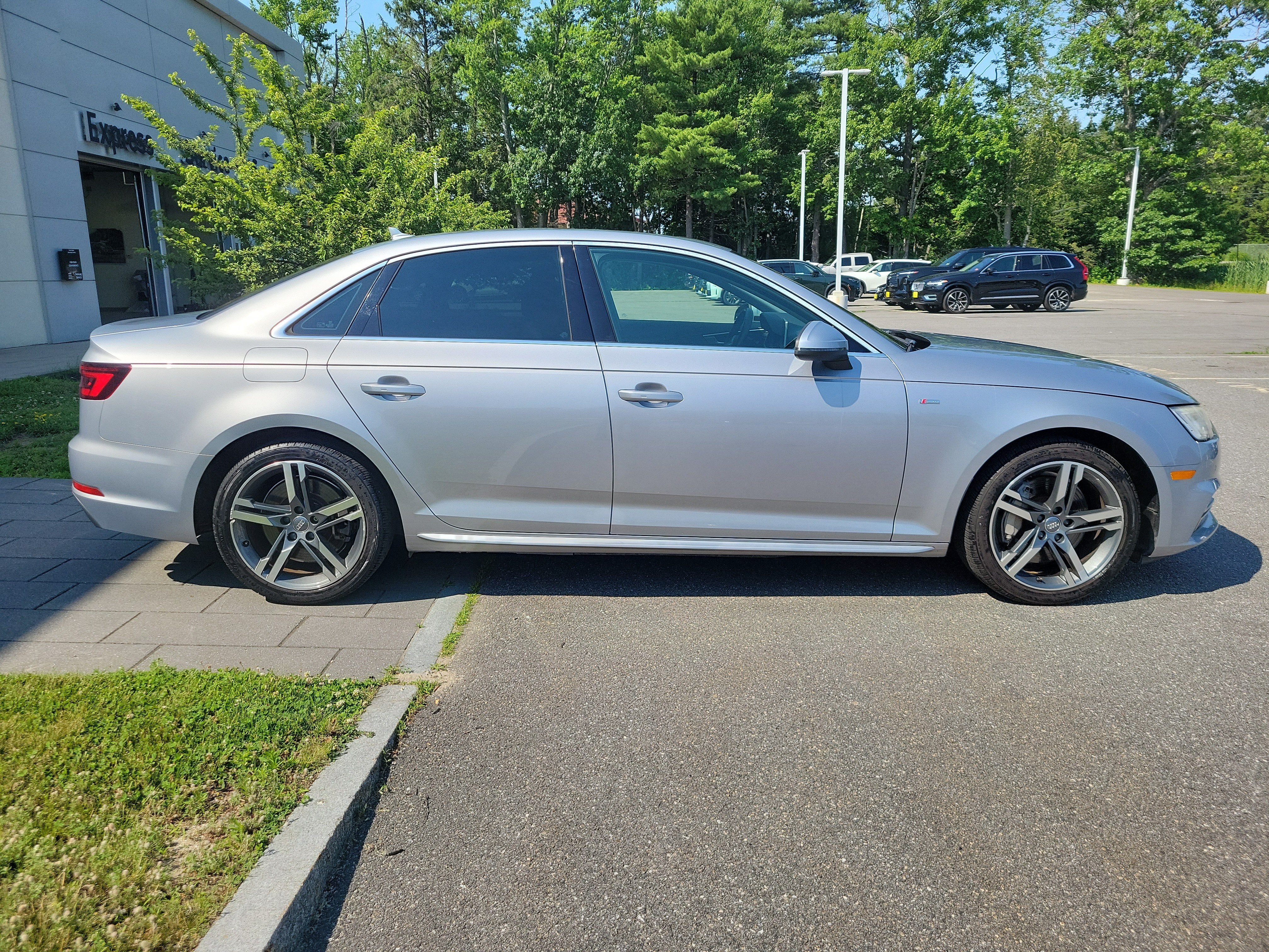 2018 Audi A4 Premium Plus