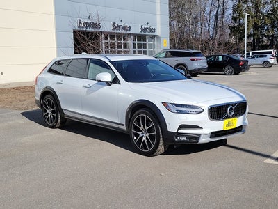 2019 Volvo V90 Cross Country T6 AWD