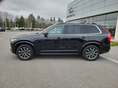 2017 Volvo XC90 Momentum