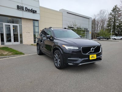 2017 Volvo XC90 Momentum