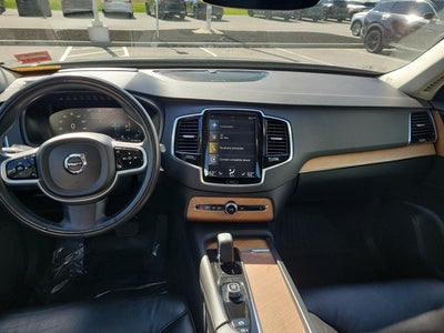 2022 Volvo XC90 Recharge Plug-In Hybrid Inscription Expression