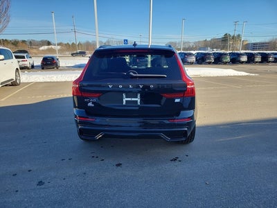 2022 Volvo XC60 Recharge Plug-In Hybrid R-Design
