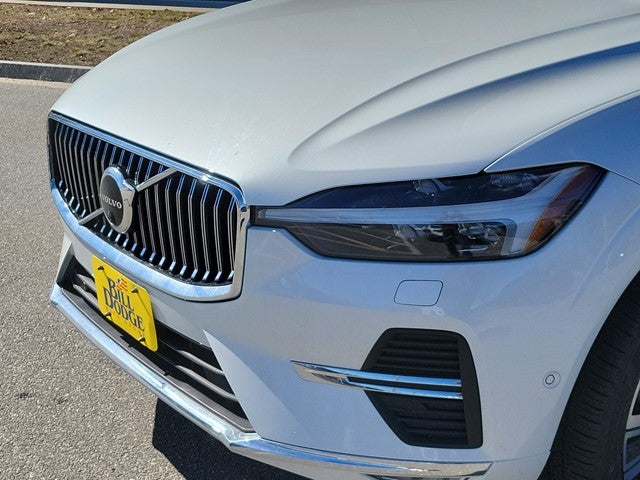 2023 Volvo XC60 Plus Bright Theme