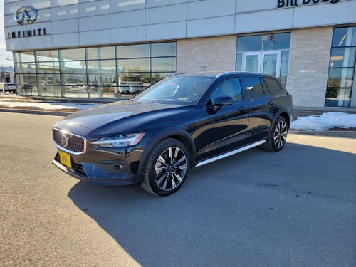 2024 Volvo V60 Cross Country Ultimate