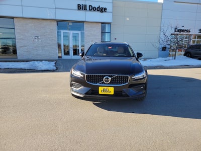 2024 Volvo V60 Cross Country Ultimate