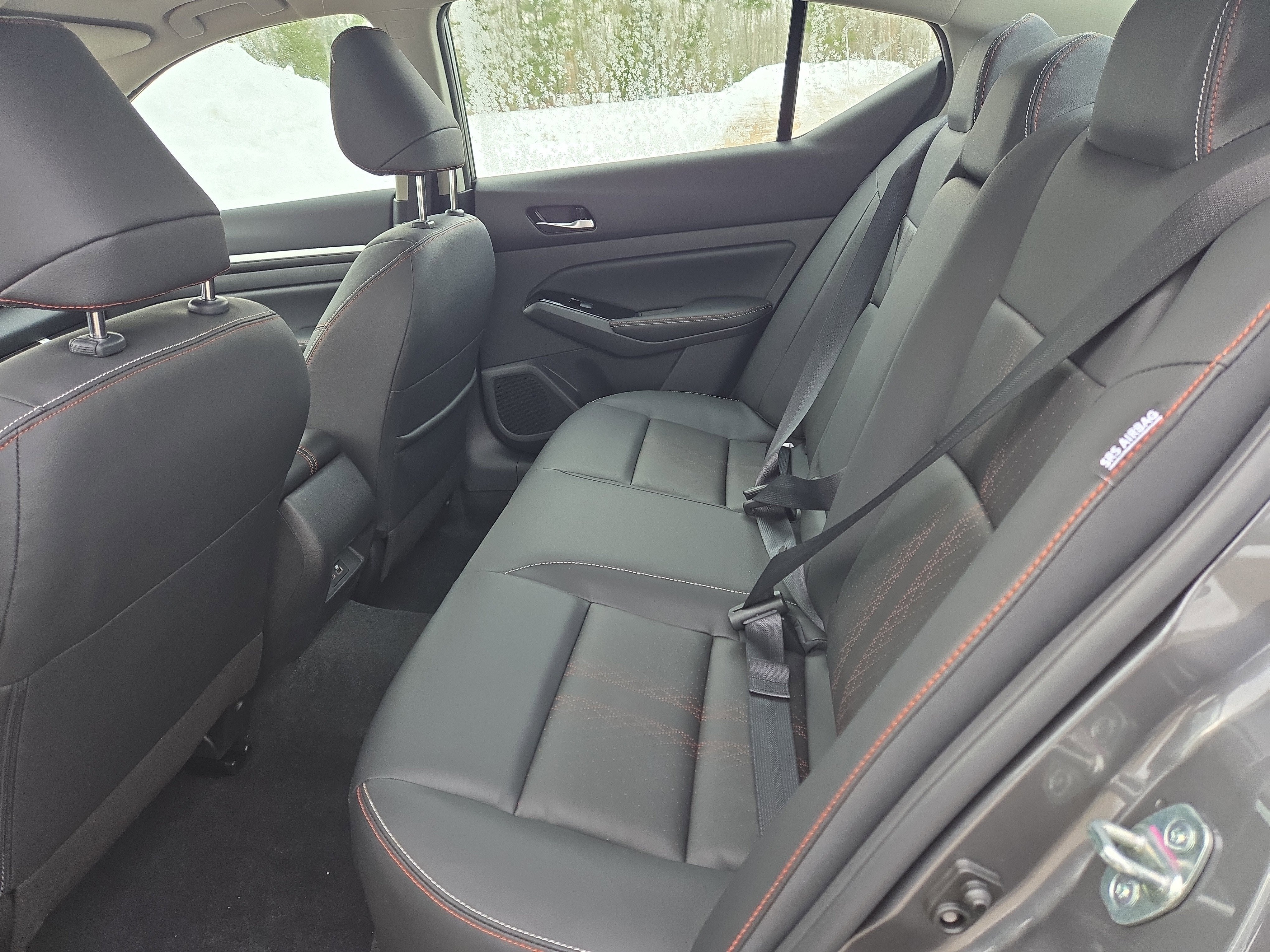 2025 Nissan Altima SR