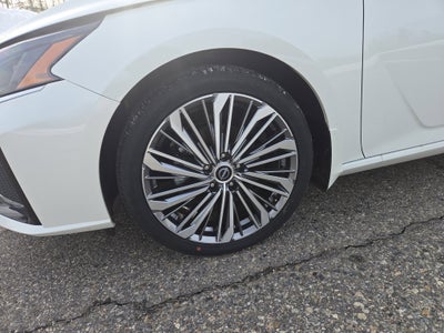 2025 Nissan Altima SL