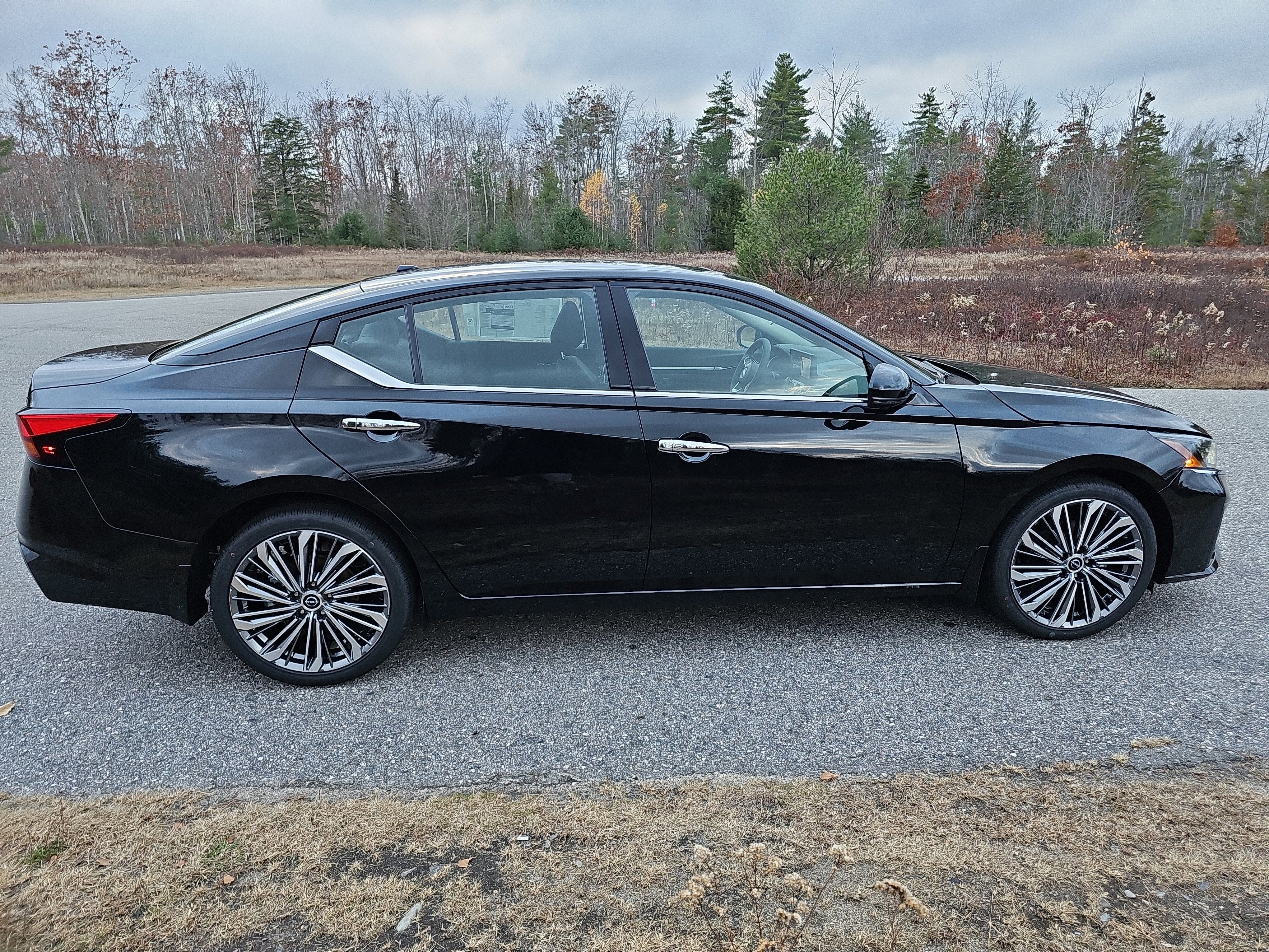 2025 Nissan Altima SL