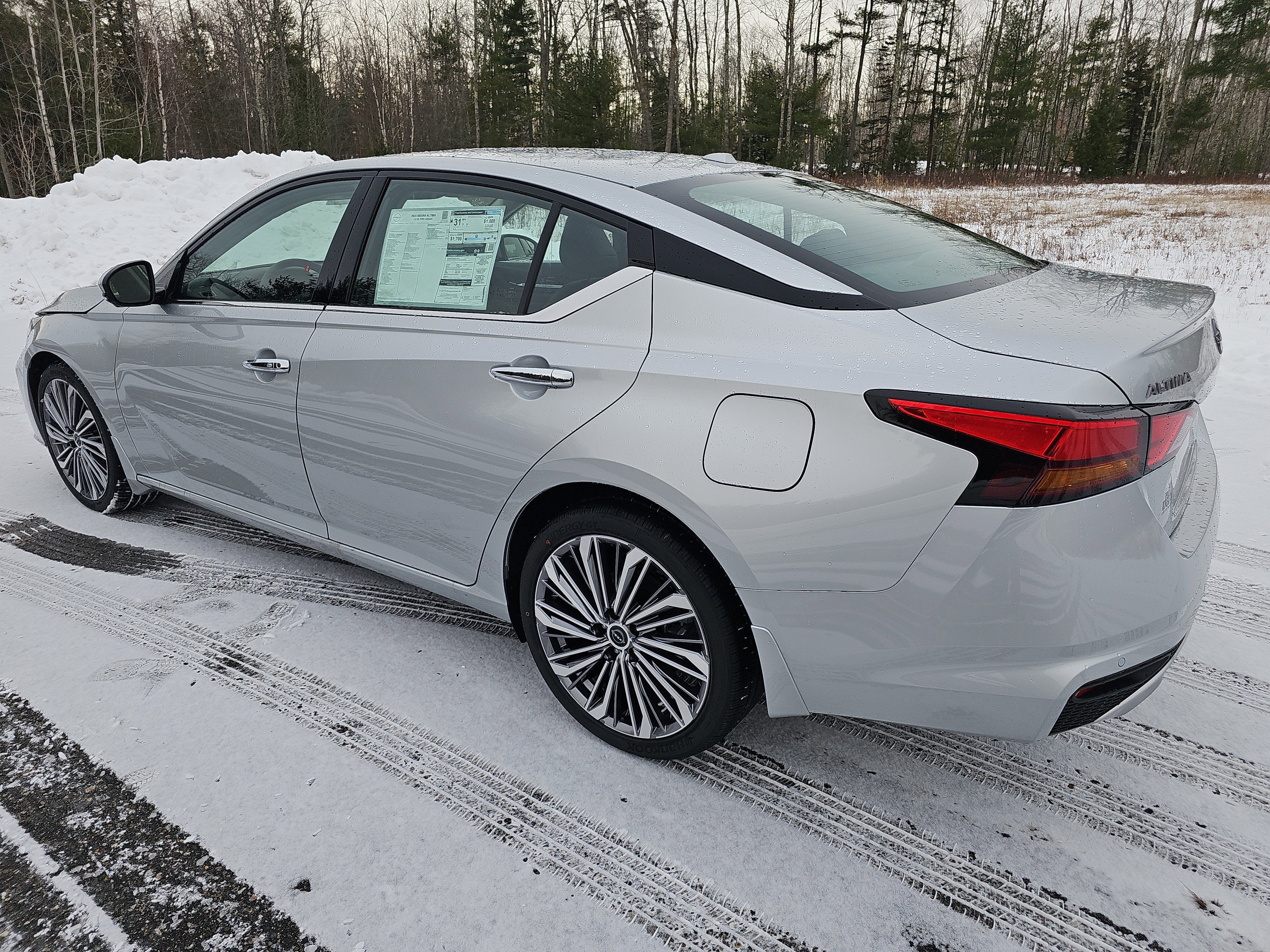 2025 Nissan Altima SL