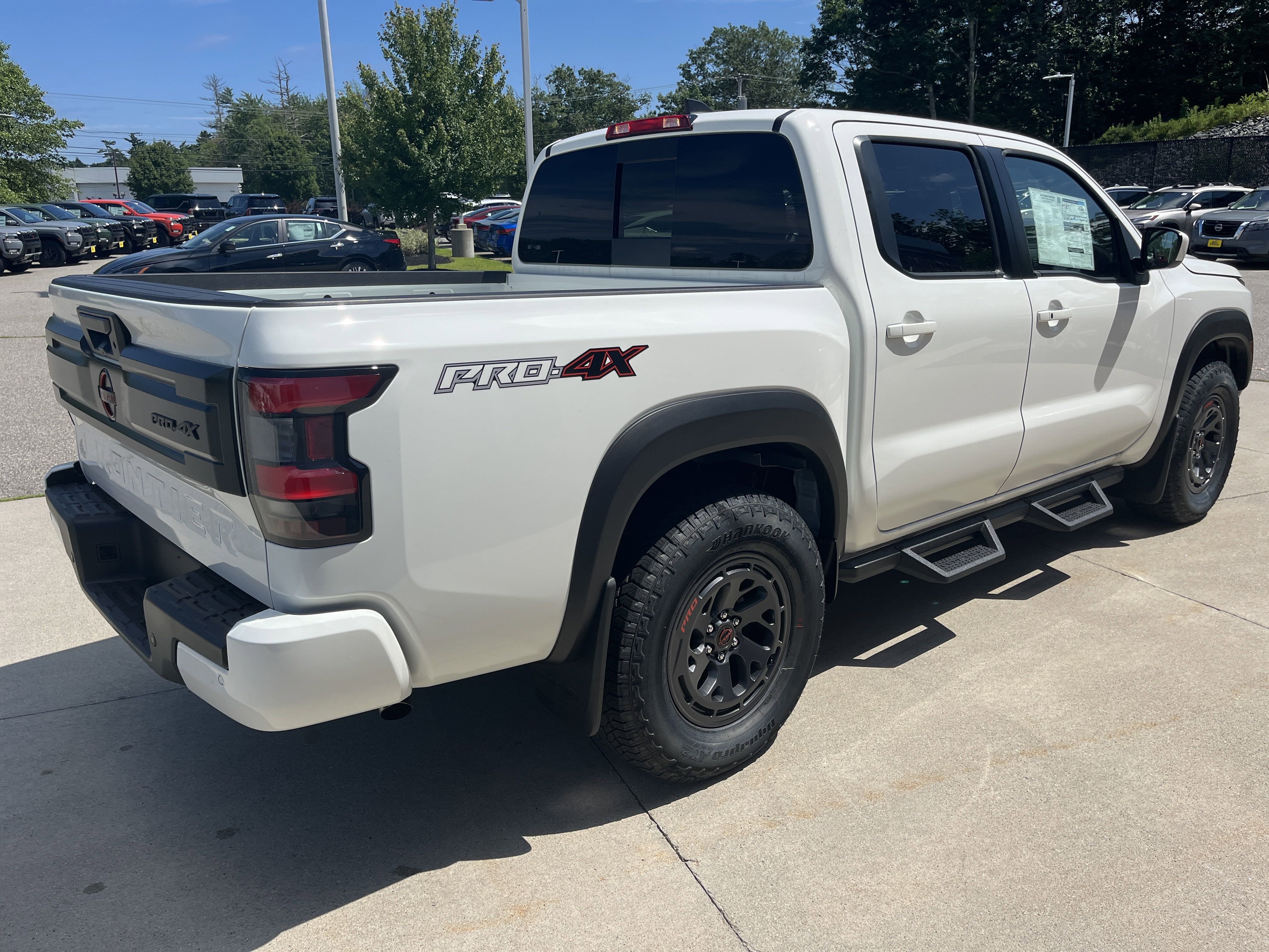 2025 Nissan Frontier PRO-4X