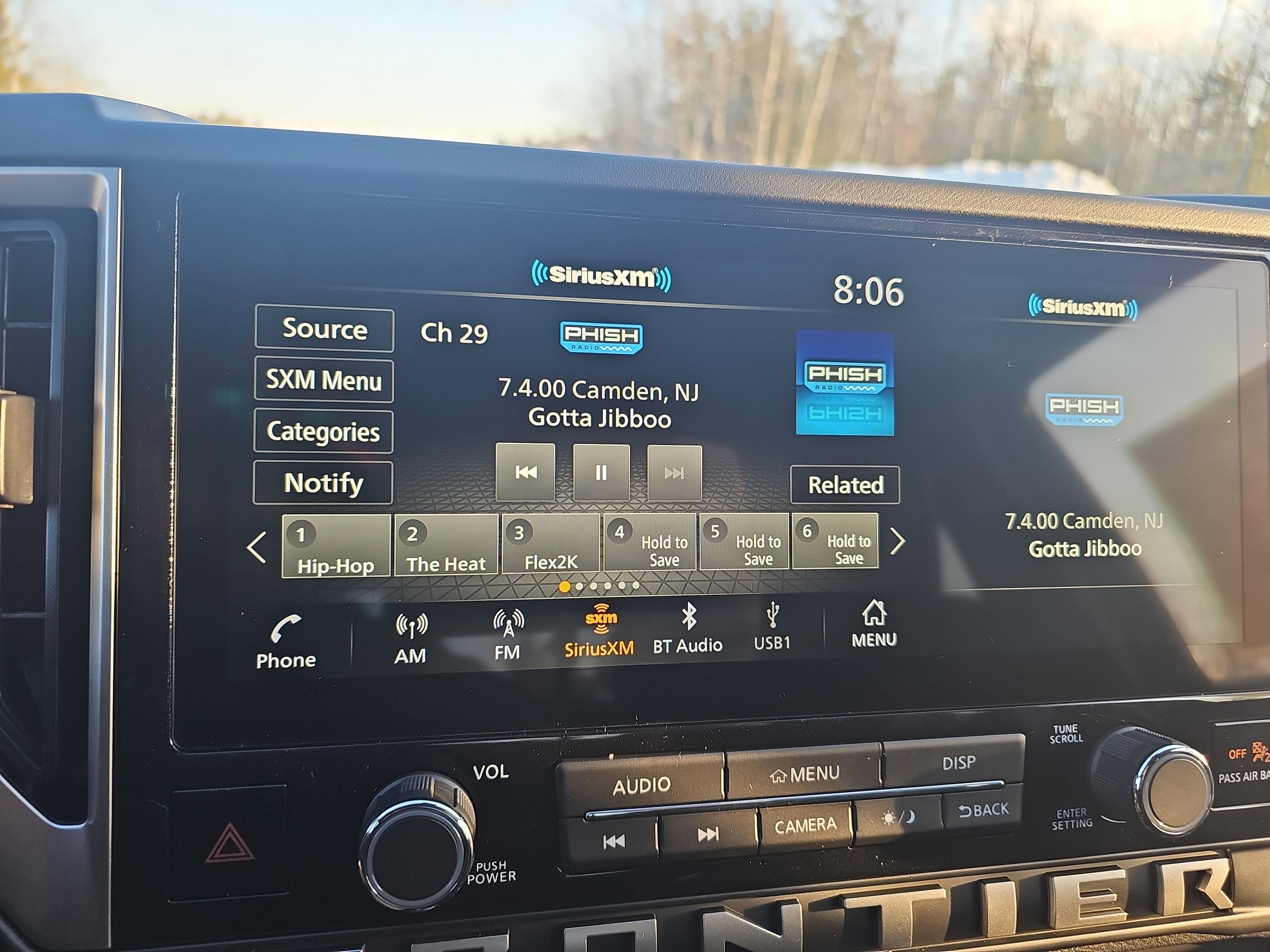 2026 Nissan Frontier SV