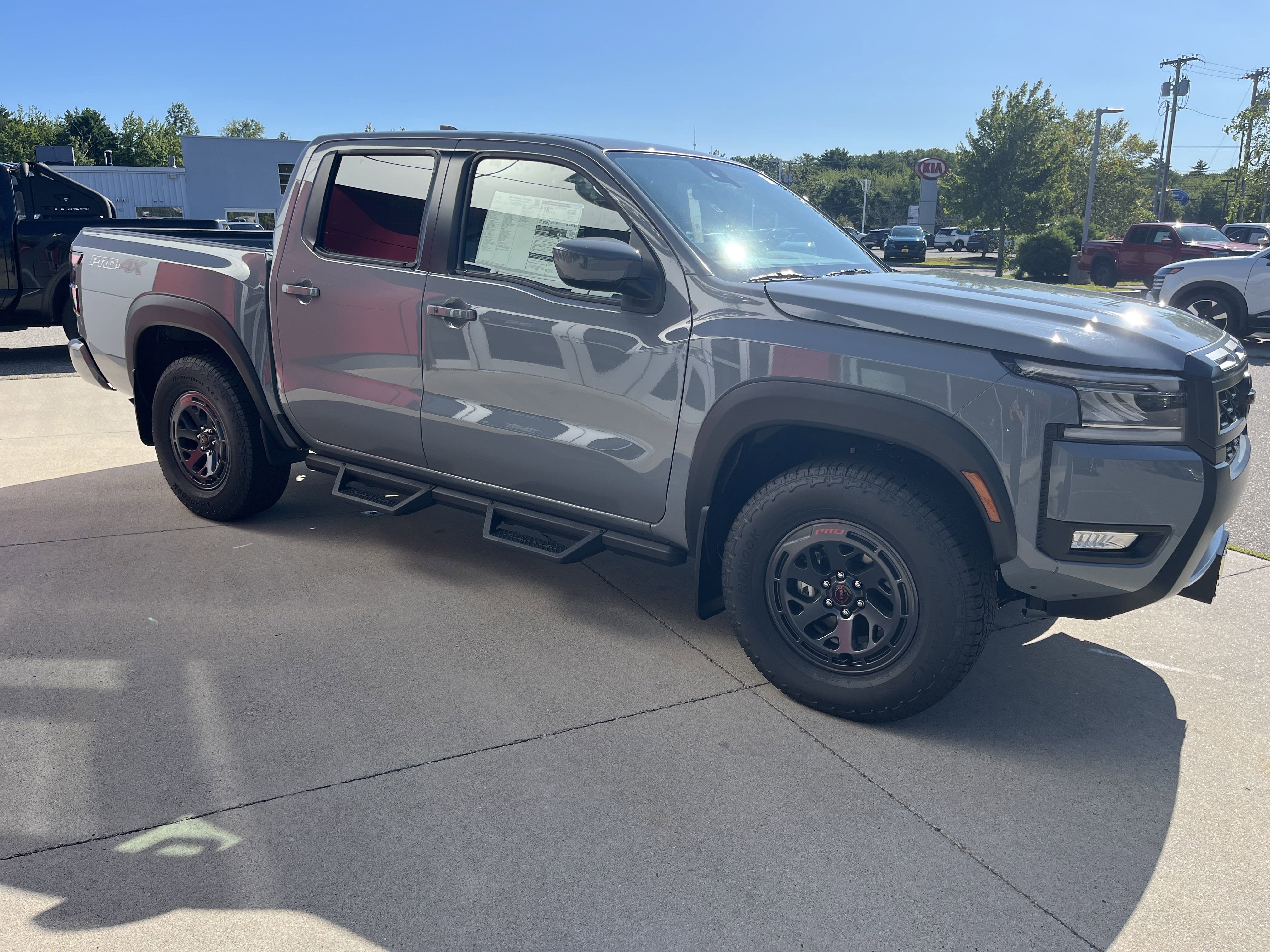 2025 Nissan Frontier PRO-4X