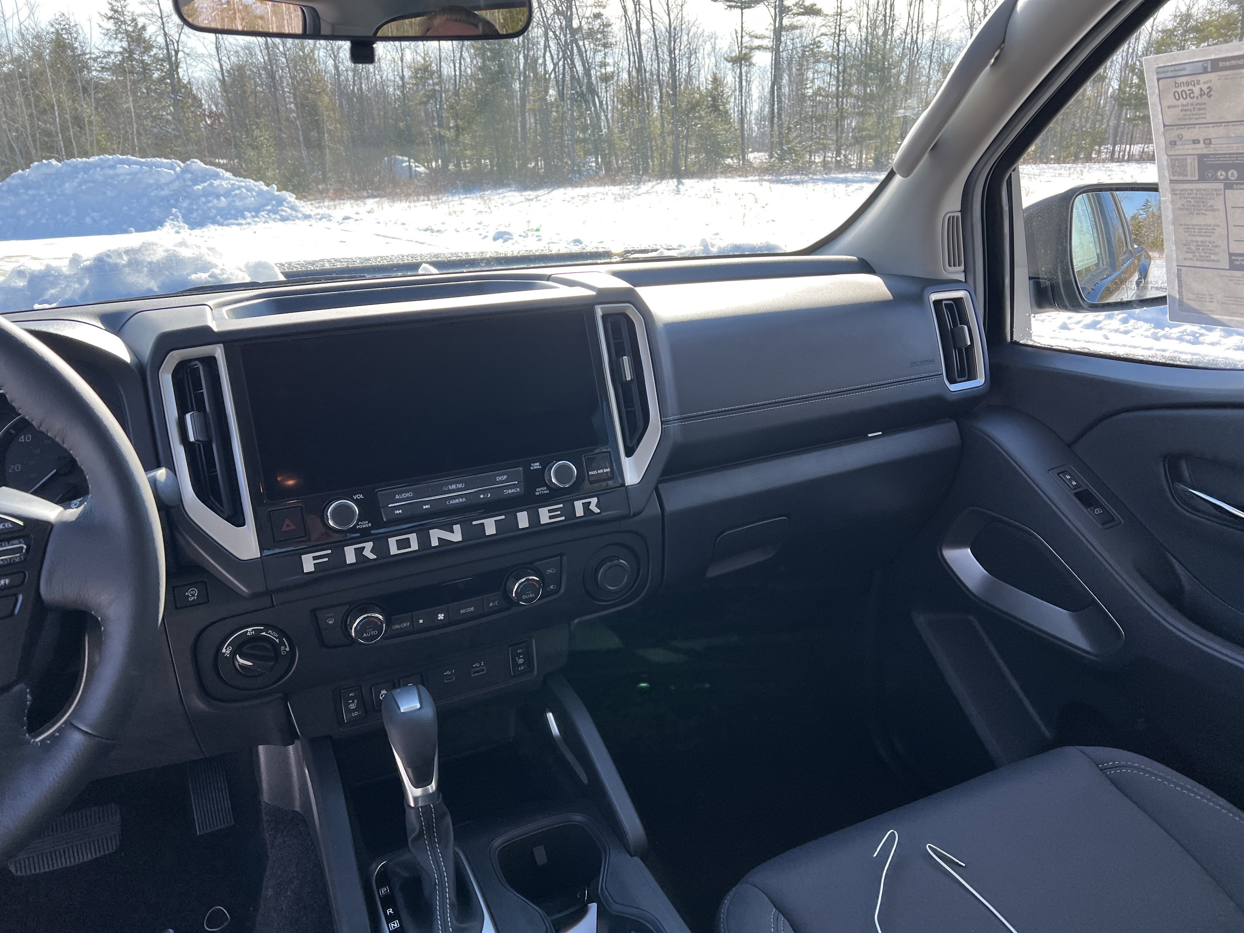 2026 Nissan Frontier SV