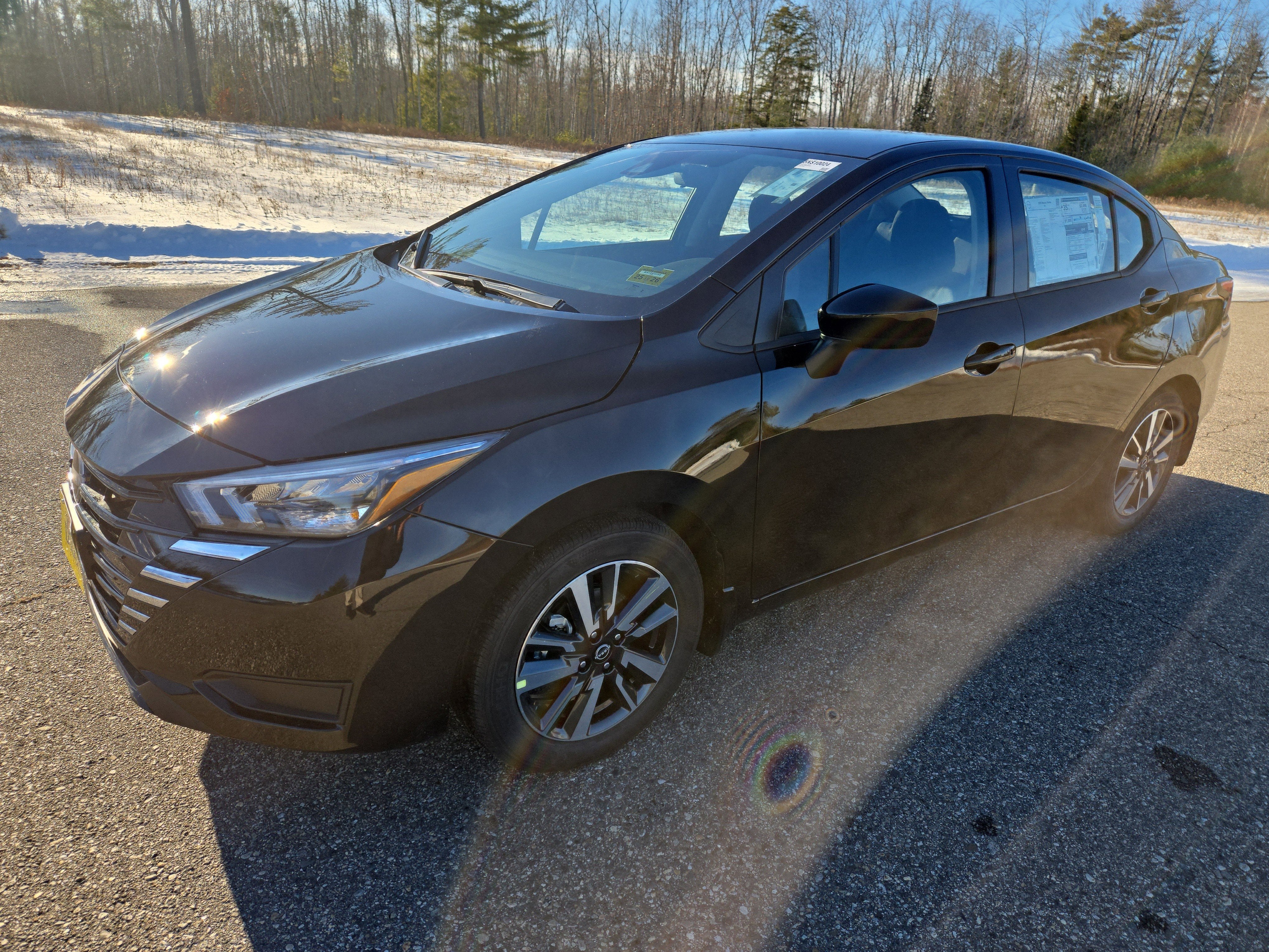 2025 Nissan Versa SV