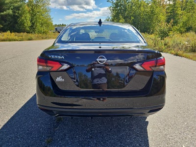 2025 Nissan Versa SV