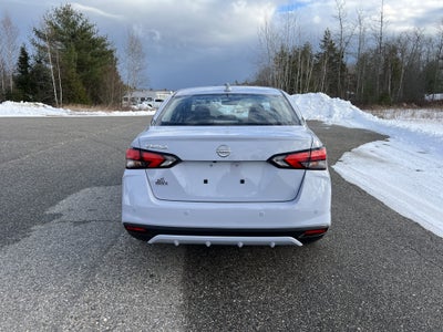2025 Nissan Versa SV