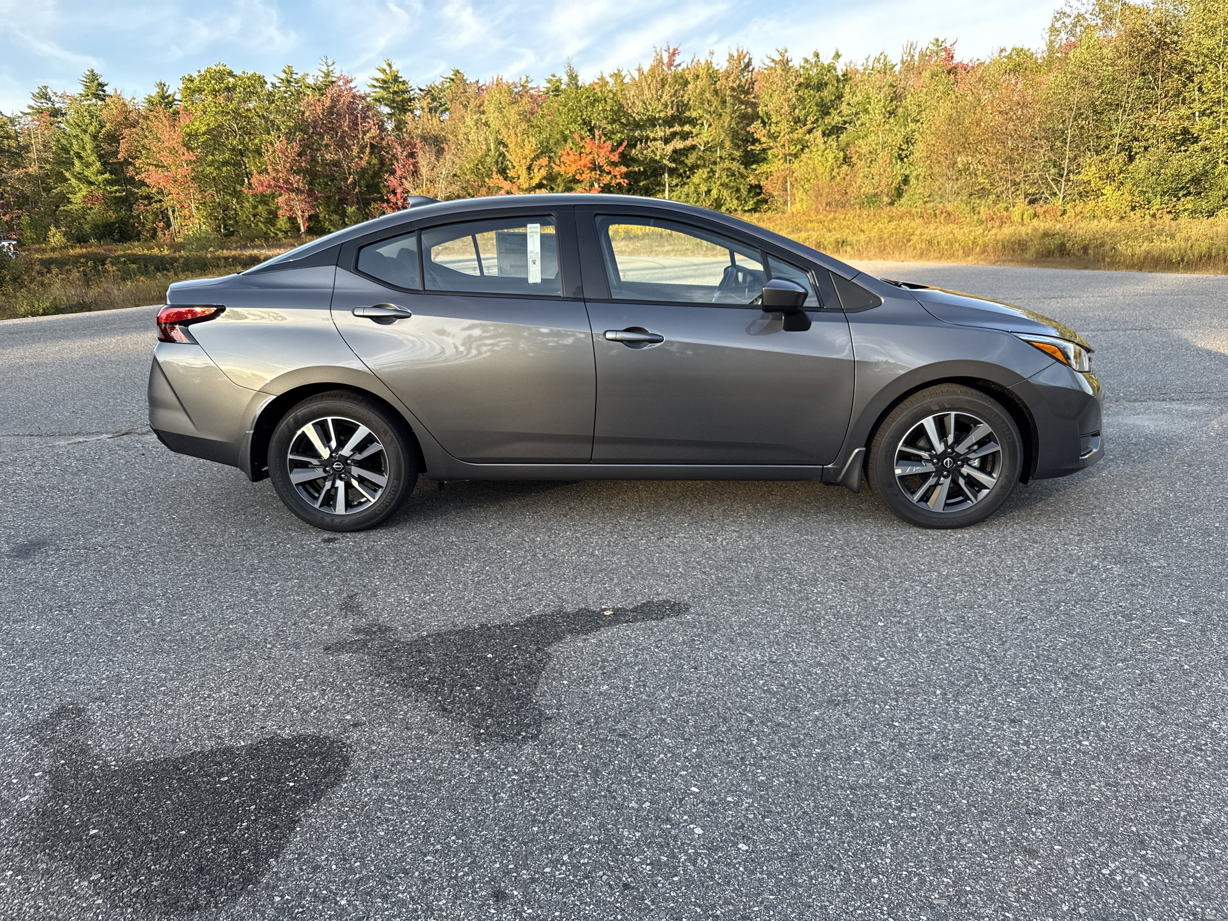 2025 Nissan Versa SV