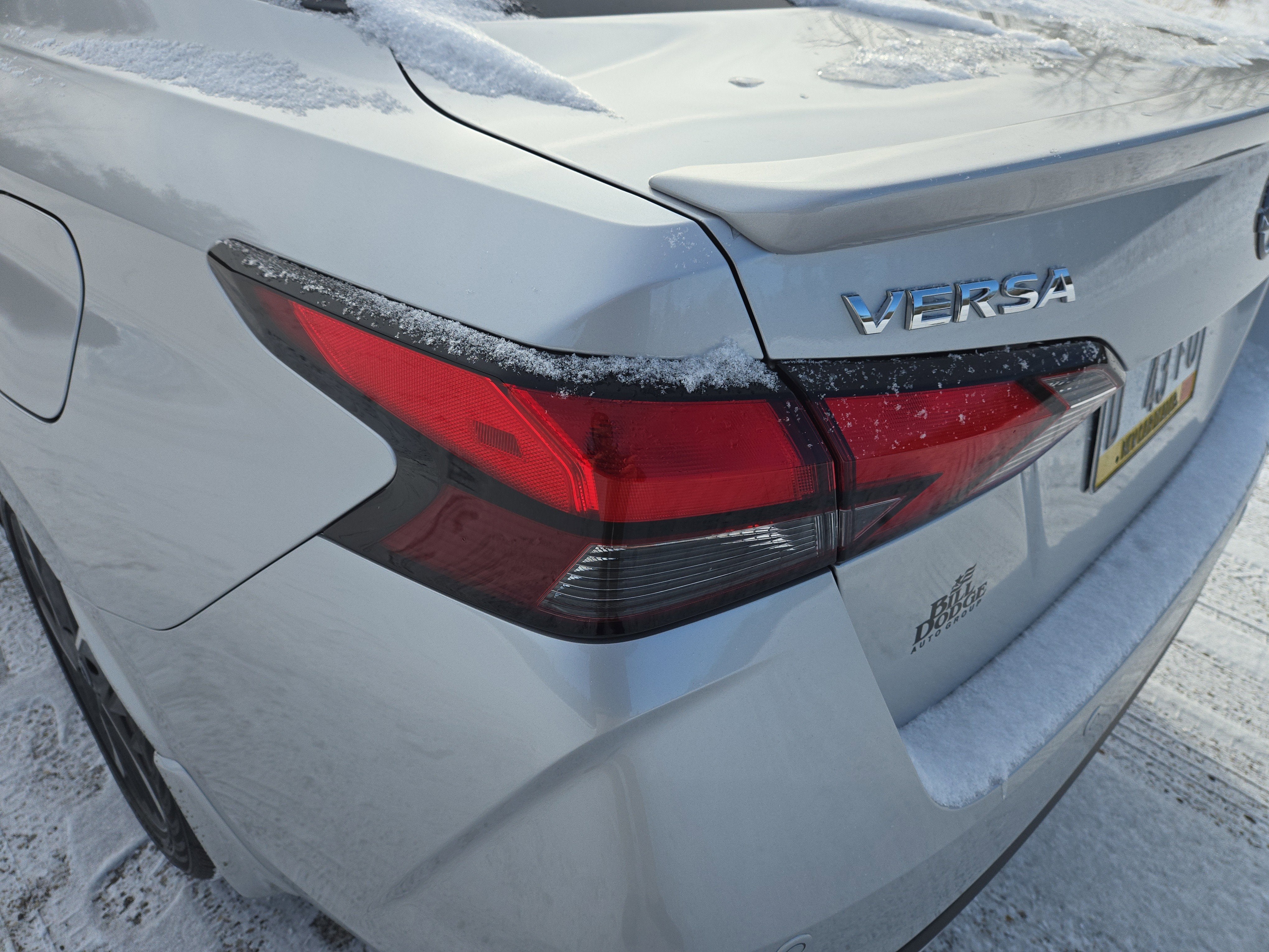 2025 Nissan Versa SR