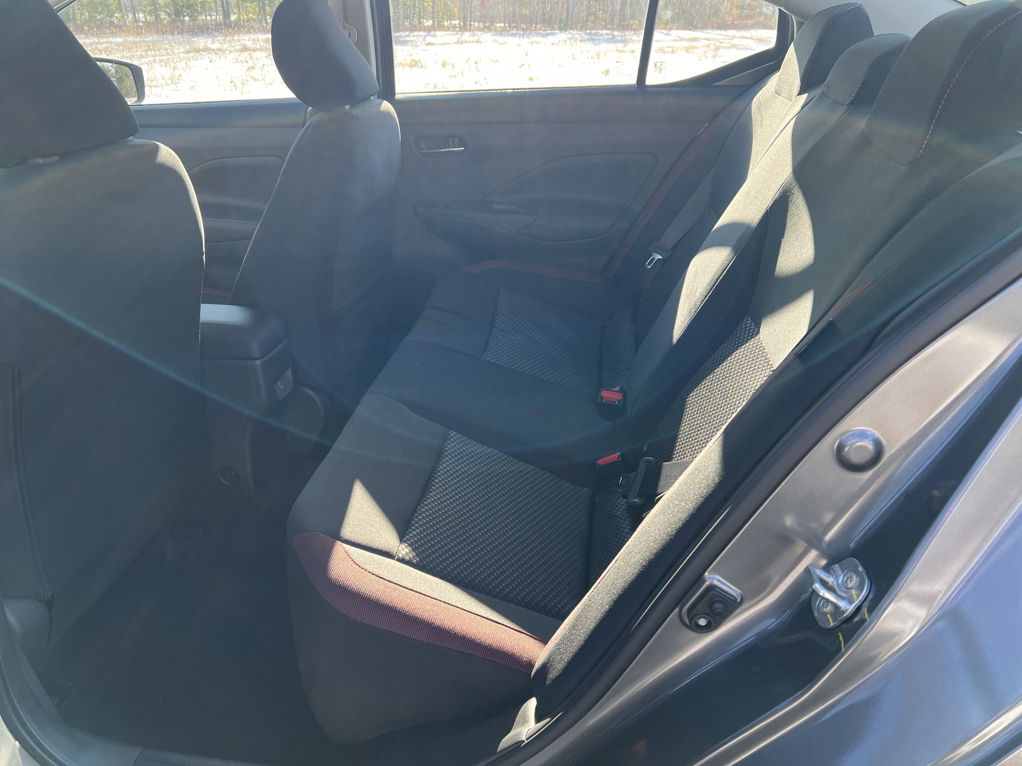 2025 Nissan Versa SR