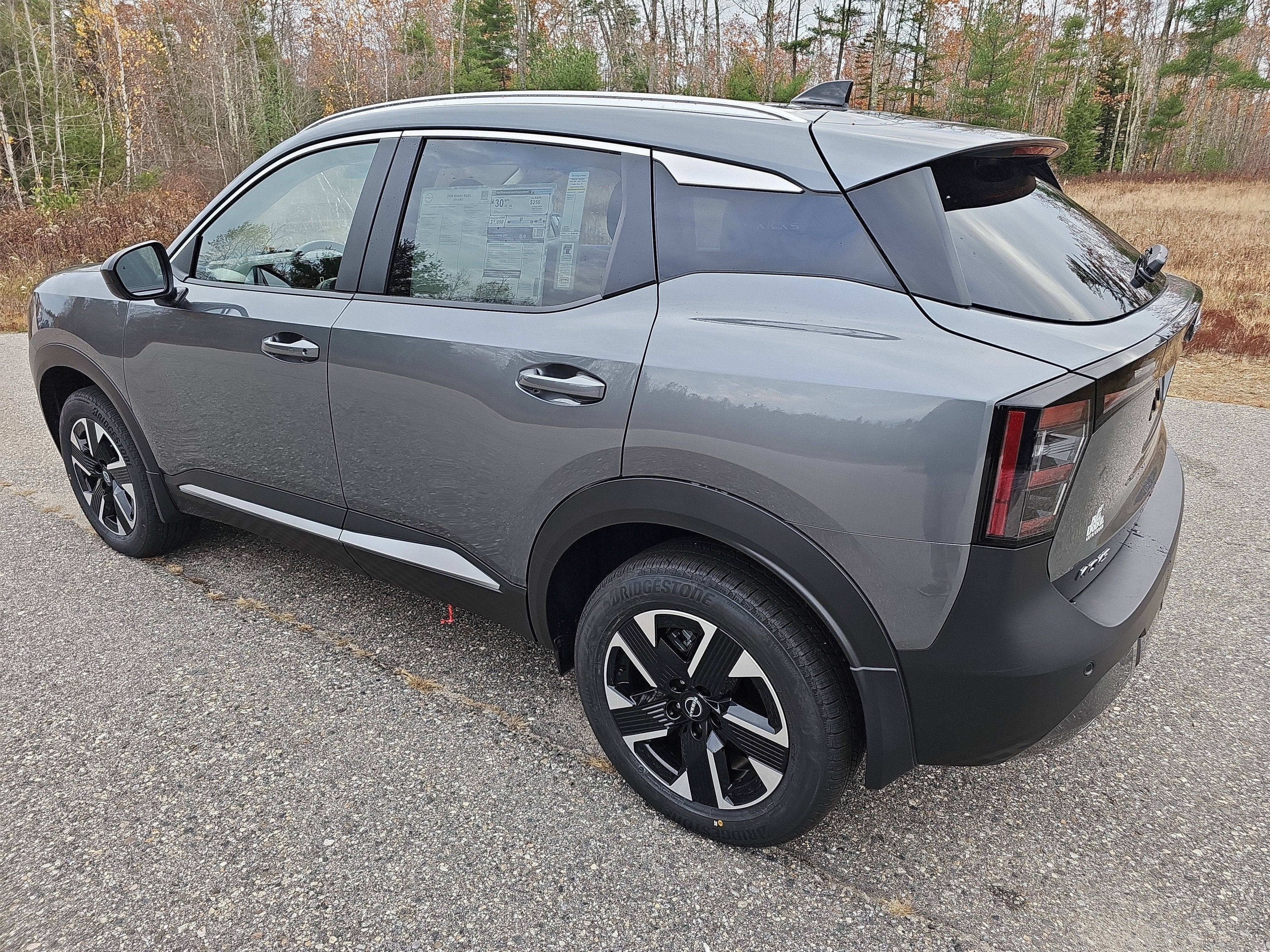 2026 Nissan Kicks SV