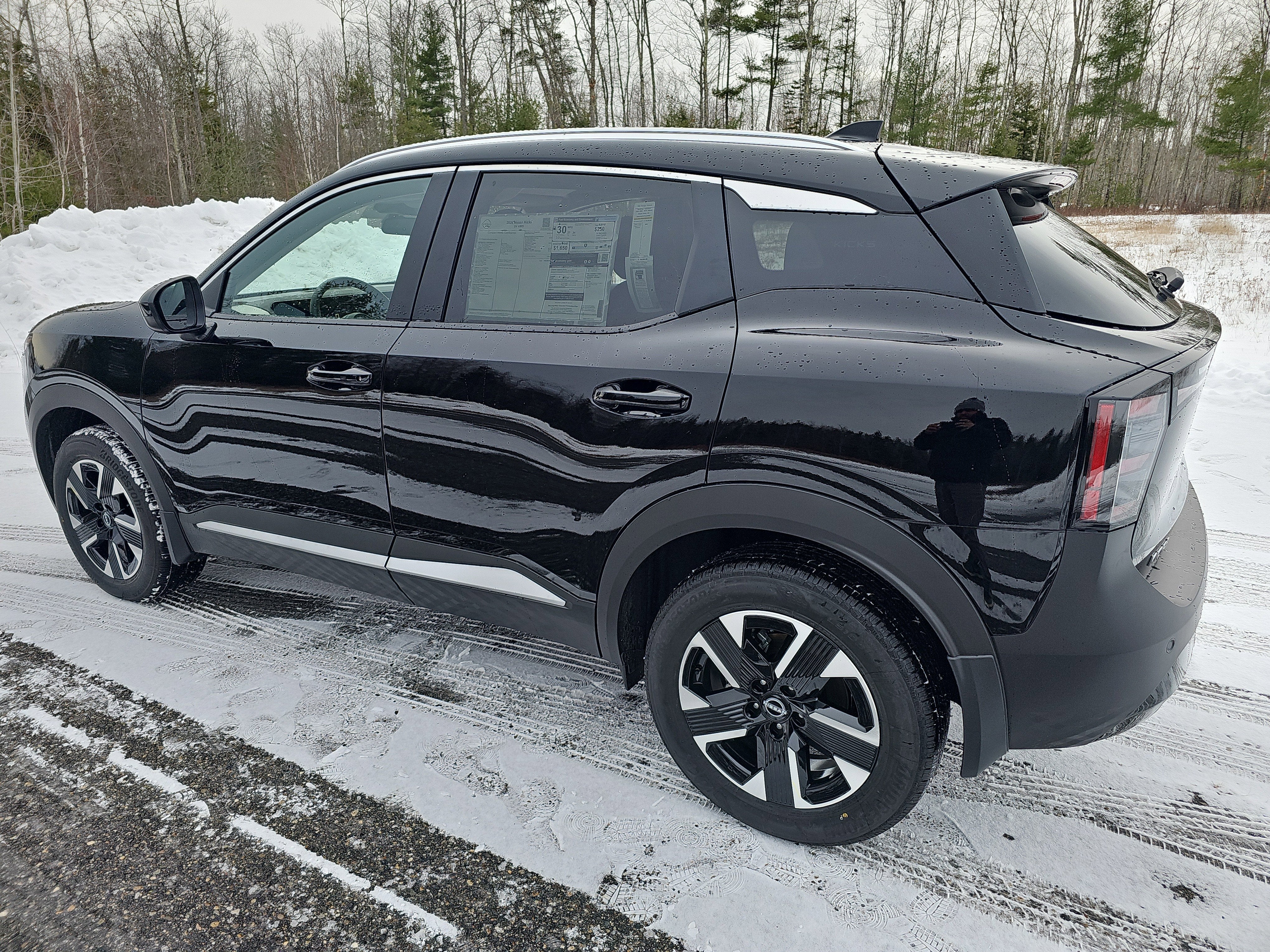 2026 Nissan Kicks SV