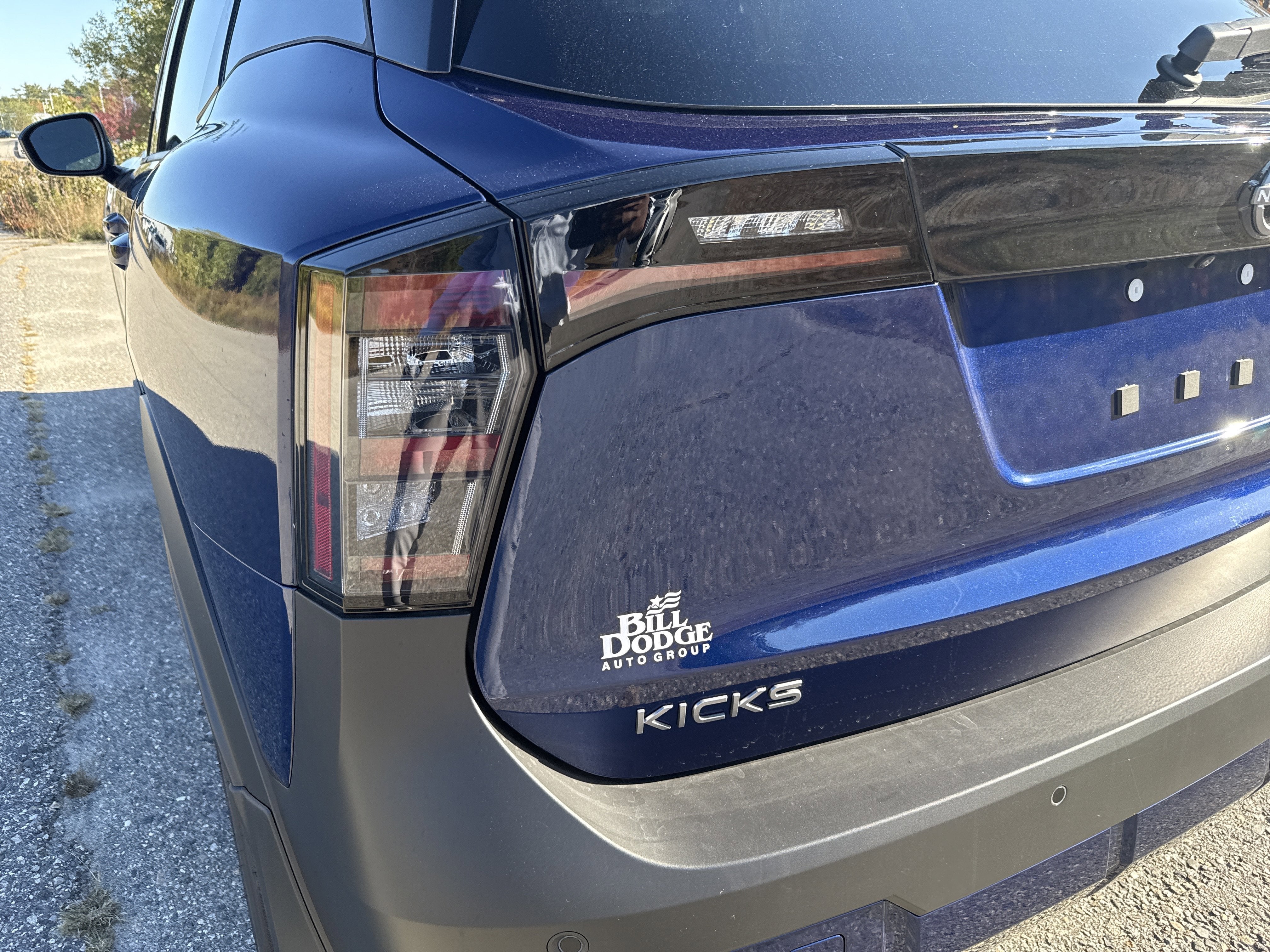 2026 Nissan Kicks SR