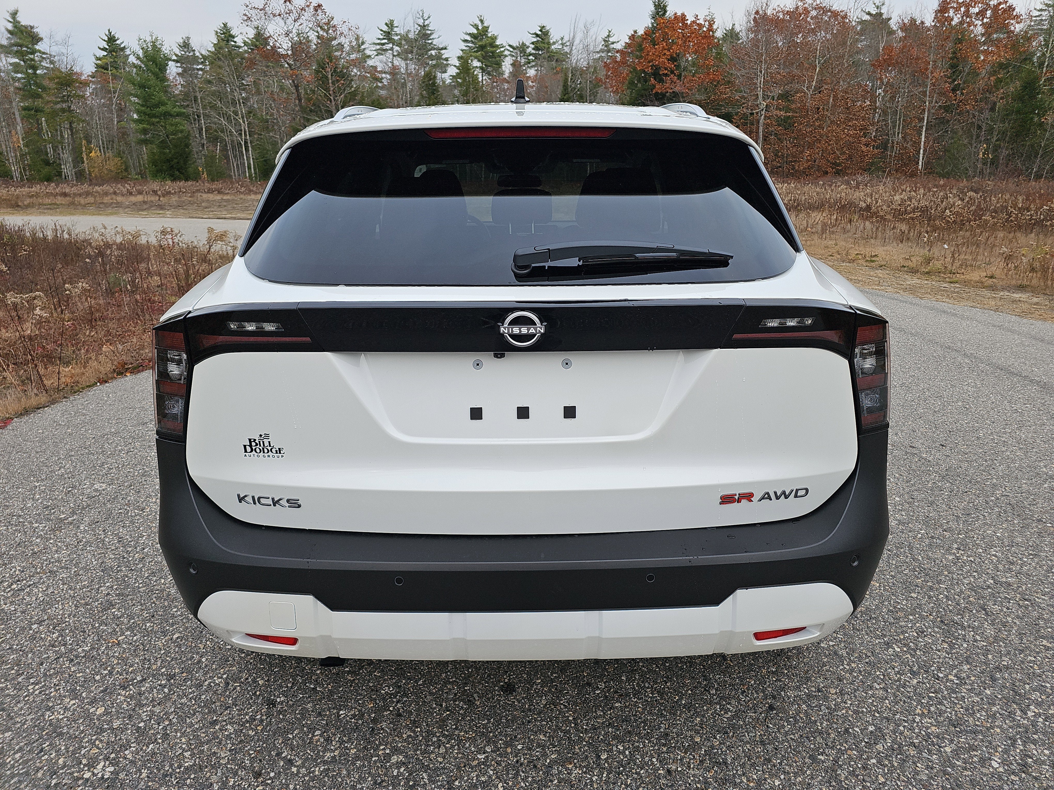 2026 Nissan Kicks SR