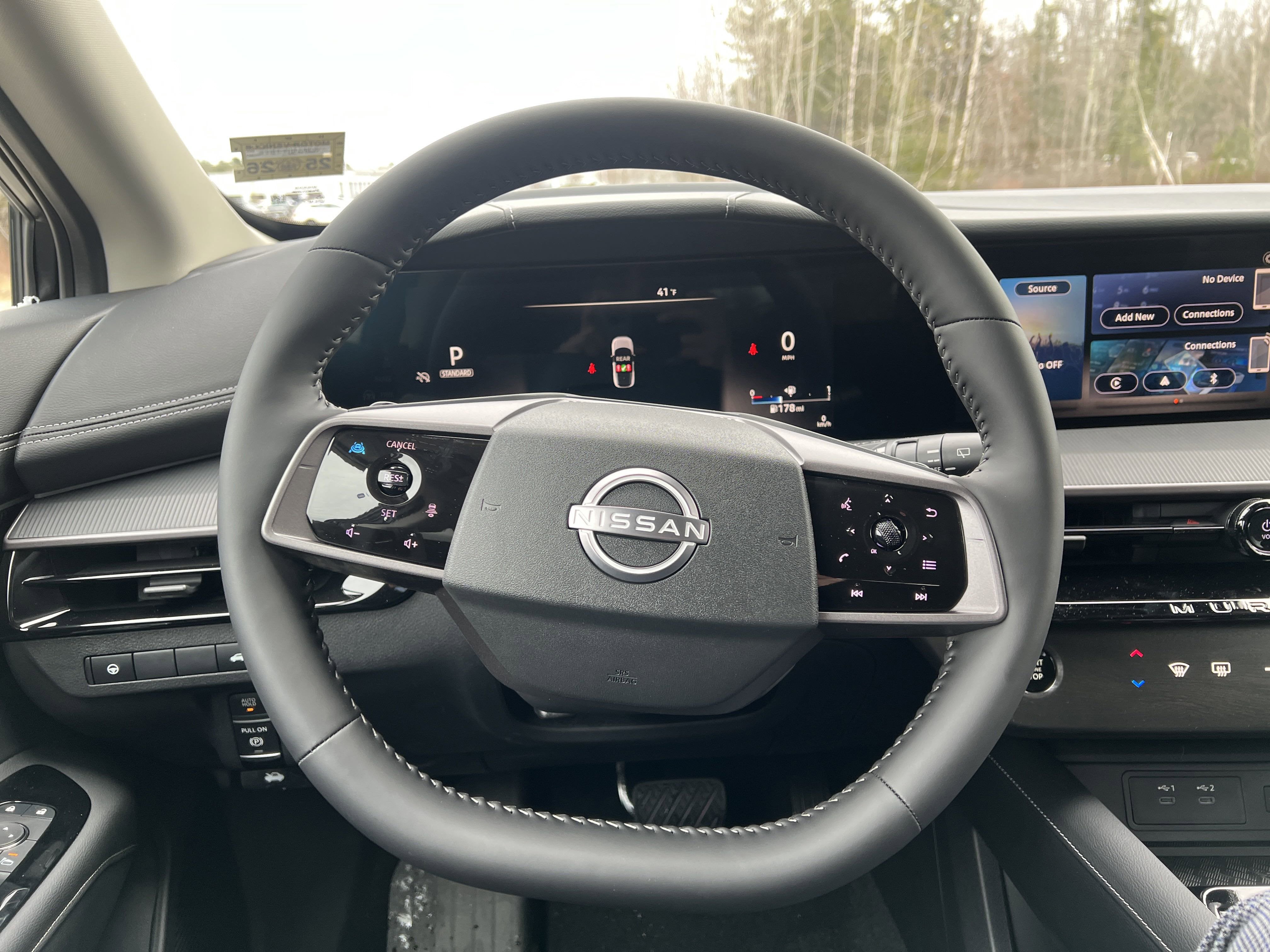 2025 Nissan Murano SV