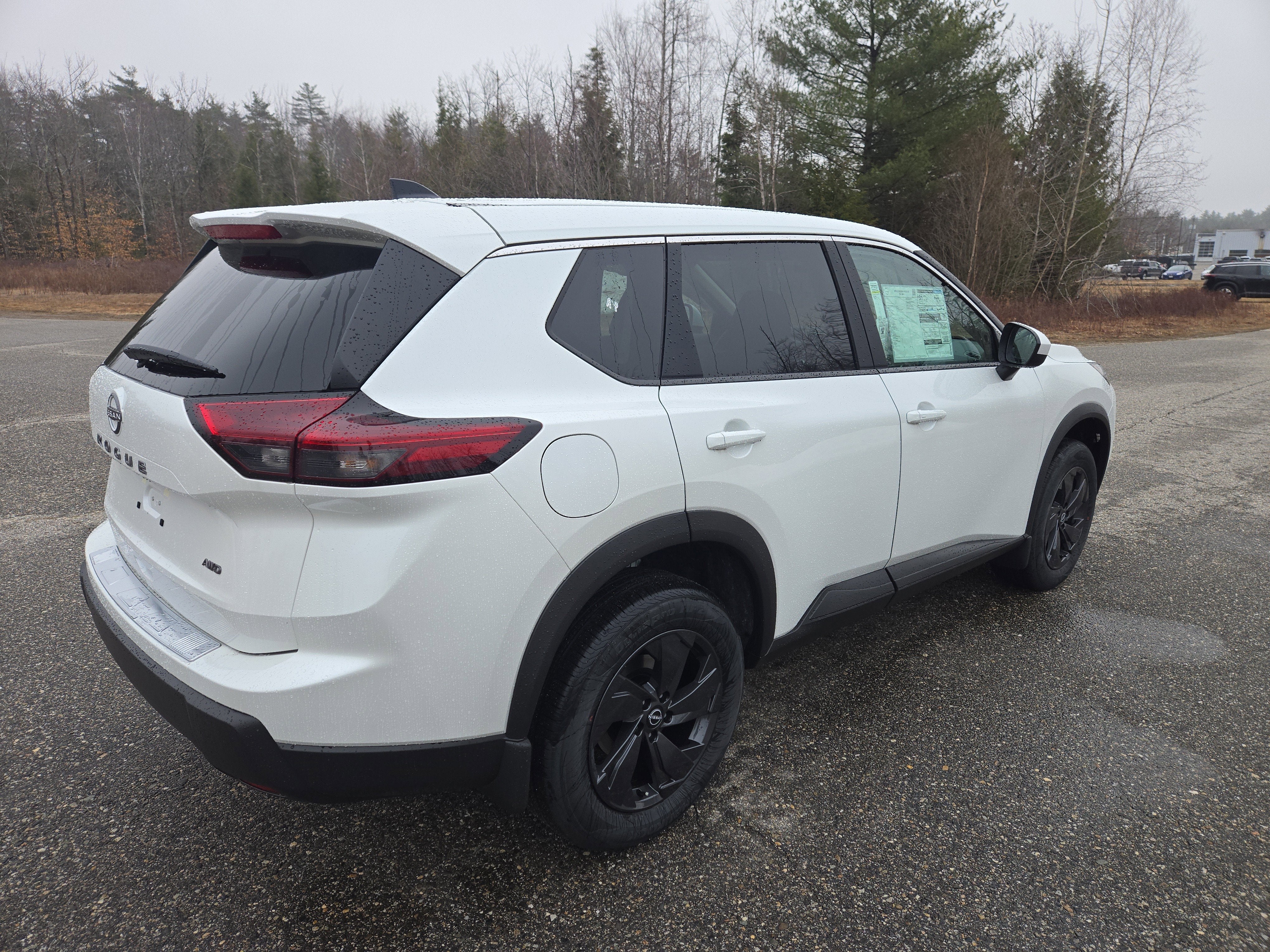 2026 Nissan Rogue SV