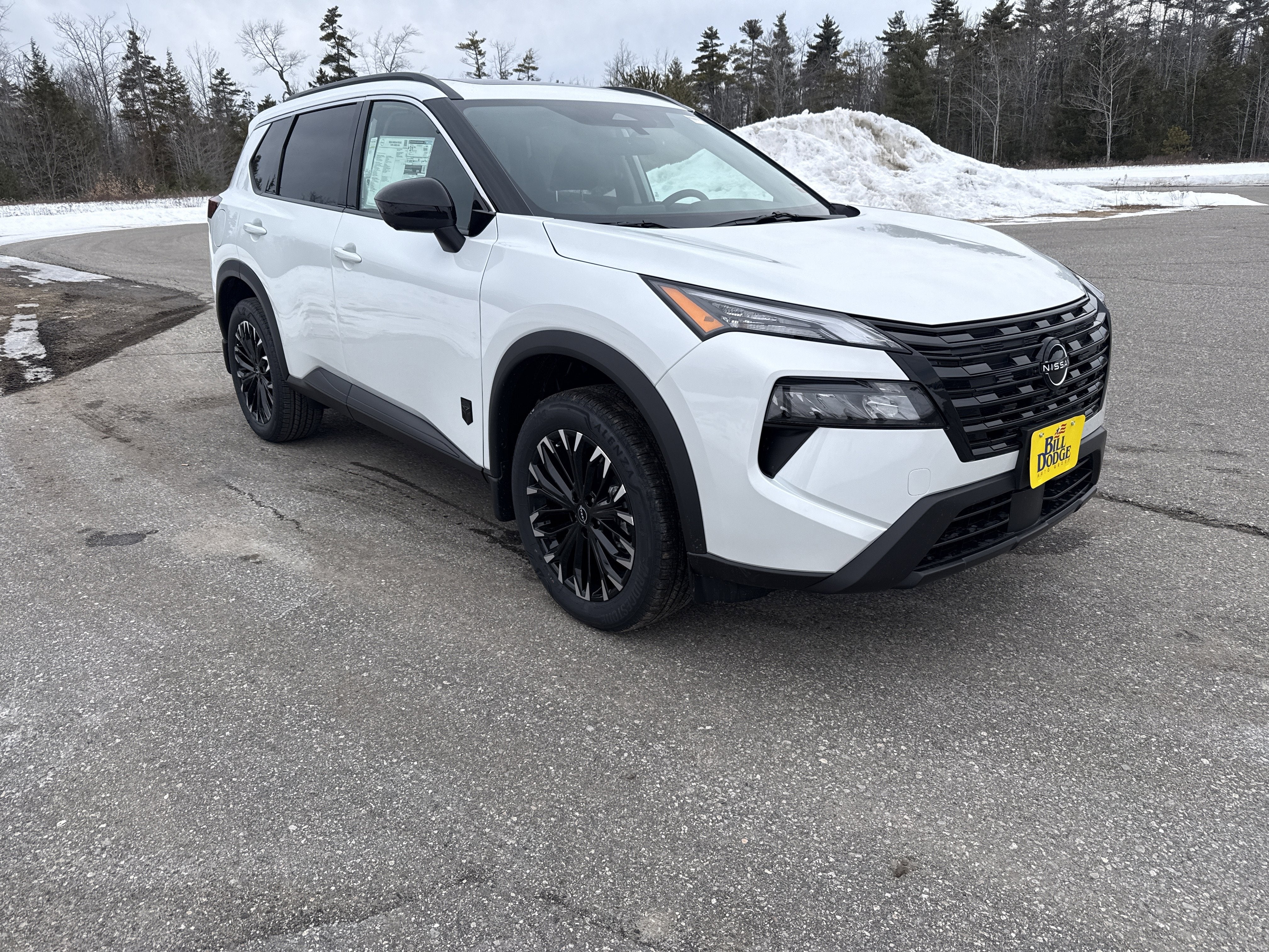 2026 Nissan Rogue Dark Armor