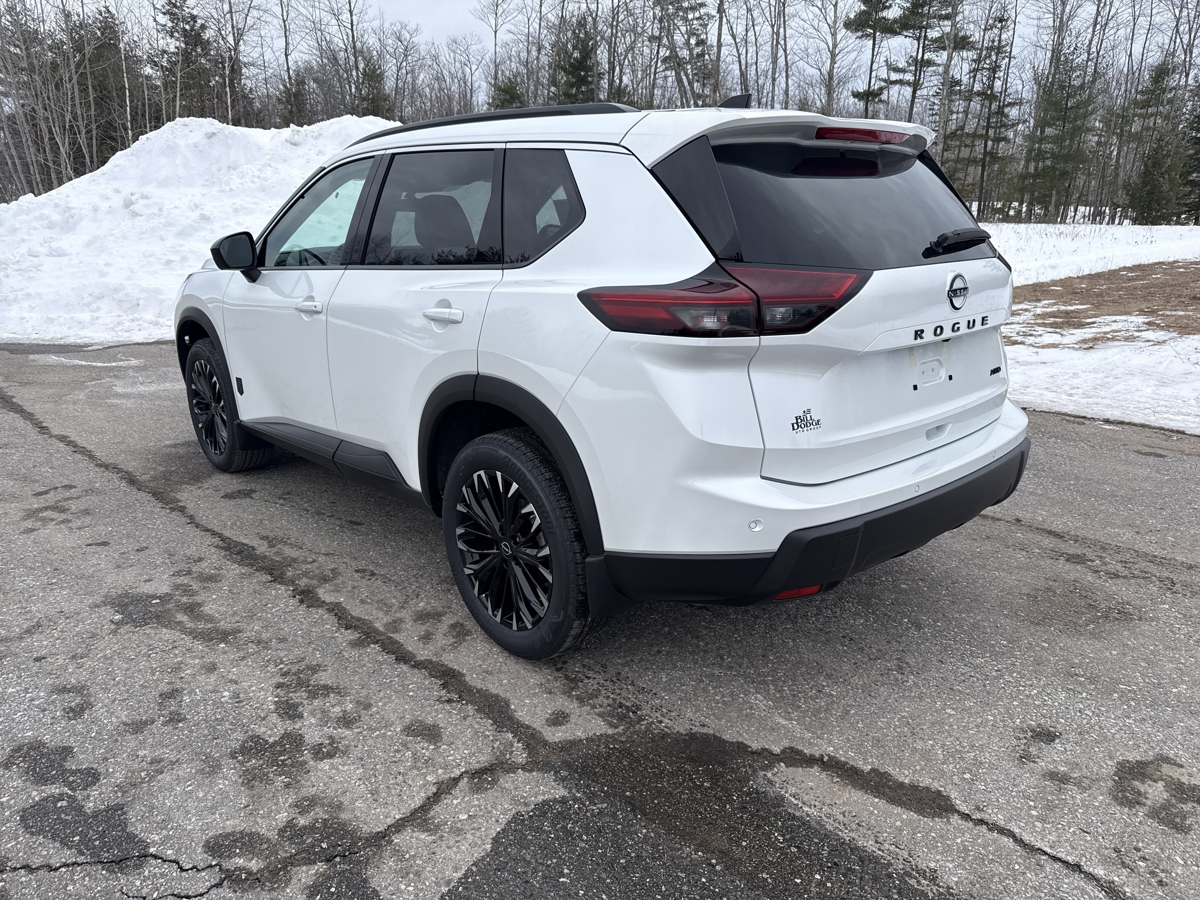 2026 Nissan Rogue Dark Armor